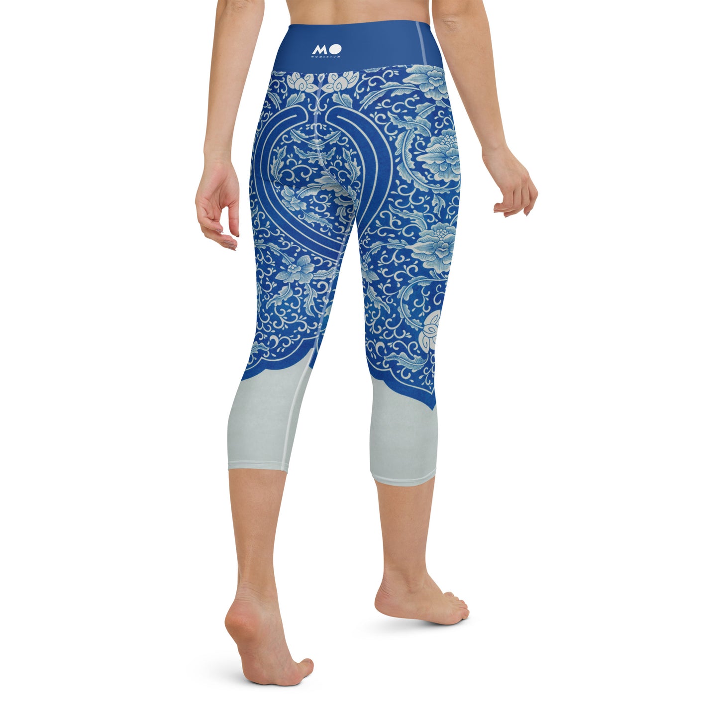 Yoga Capri Leggings / Old chinese ornament